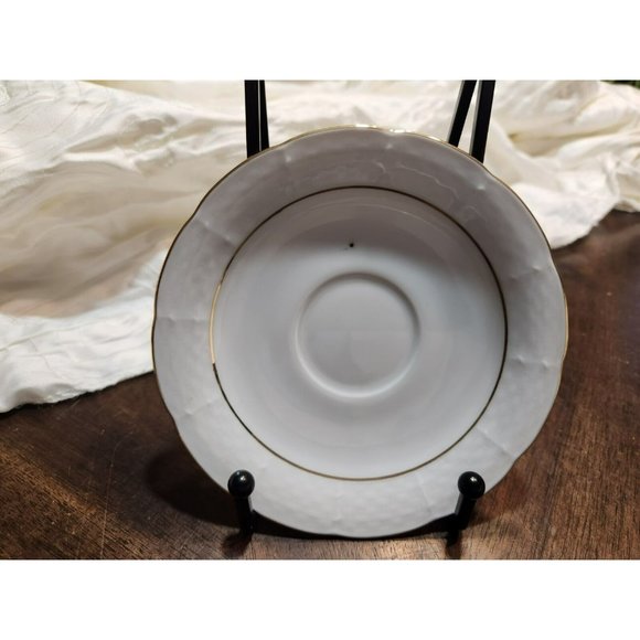 Vtg Hard to Find TK Thun Czechoslovakia China " Menuet II" teacups and saucers - Picture 6 of 12